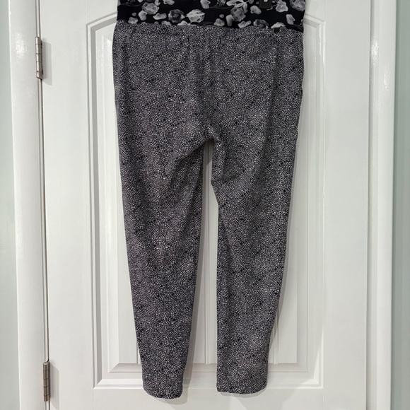 Lululemon Departure pant - Picture 4 of 8